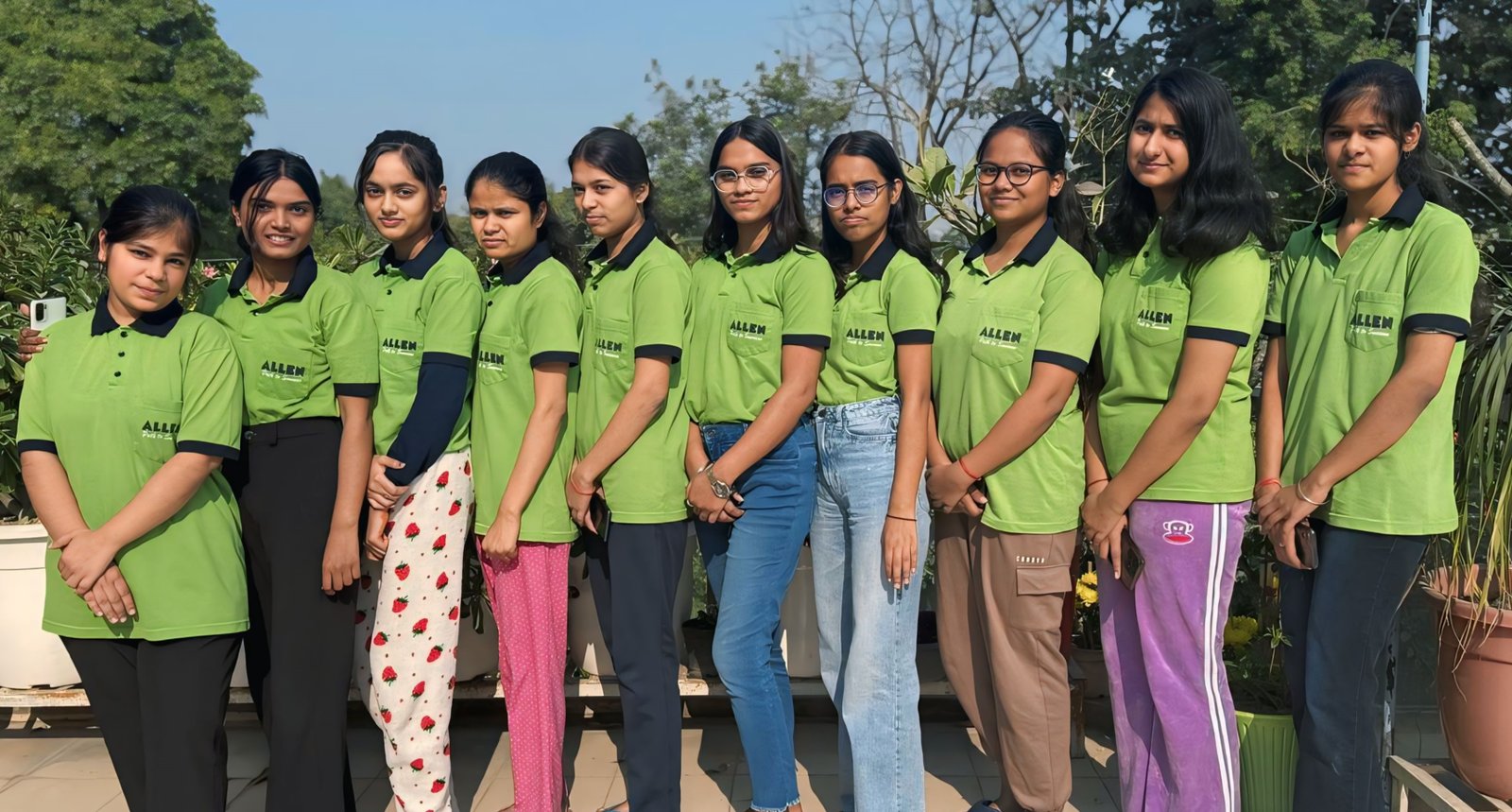Aakash Institute Nearby Girls Hostel